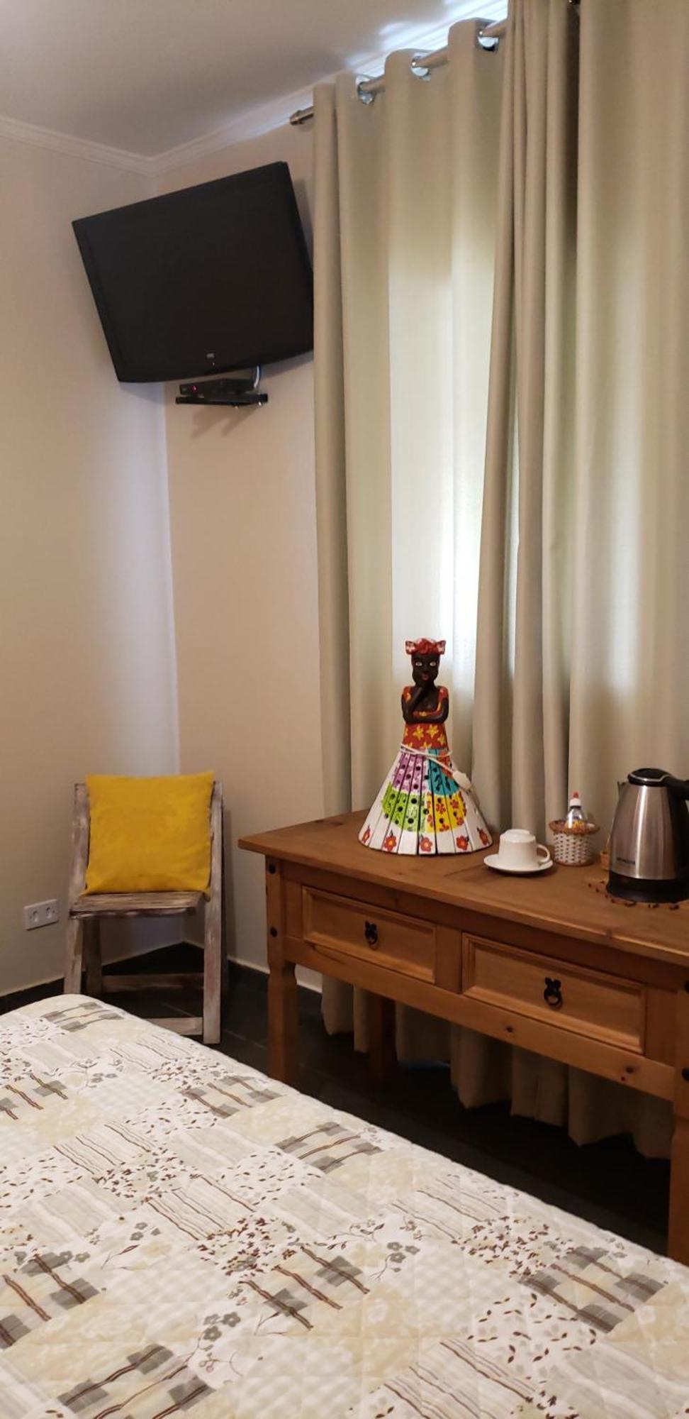 Suites Ambiente Familiar -Prox Do Thermas Águas de São Pedro Δωμάτιο φωτογραφία